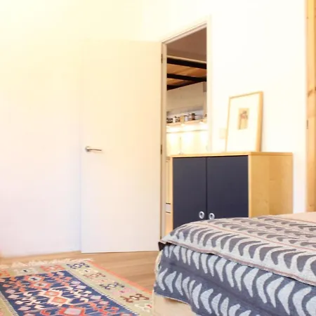 Graus Apartment *
