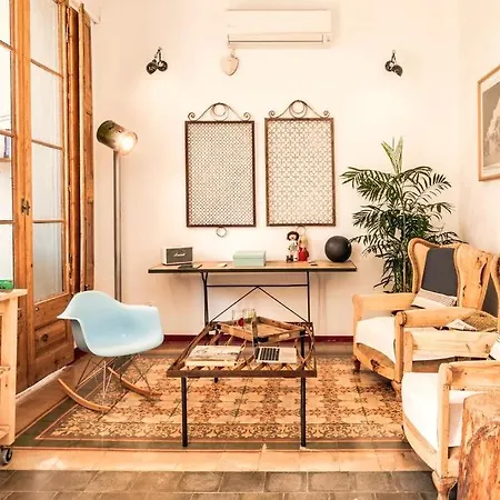 Factory Hostal