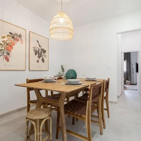 Ht- From Bcn.. To Heaven!! 4bedrooms With Terraze! Vakantiehuis Barcelona