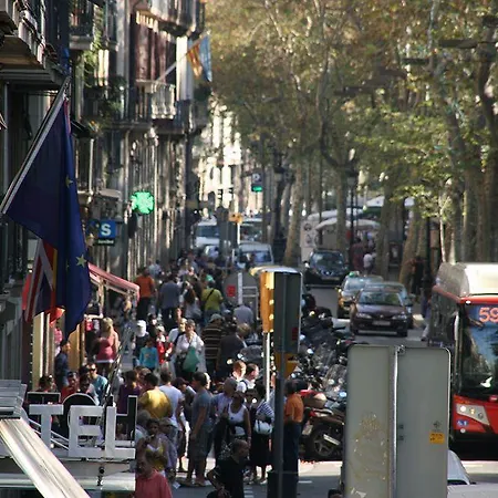 Отель Ramblas Internacional Барселона
