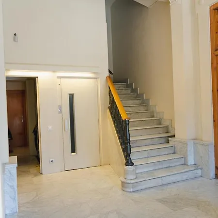 Cosmopolitan Boutique Rambla Гостевой дом Барселона