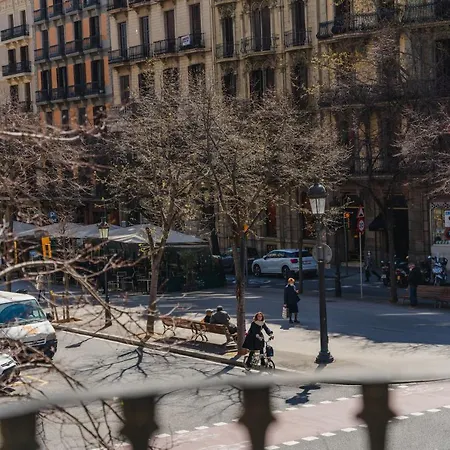 Cosmopolitan Boutique Rambla Гостевой дом Барселона