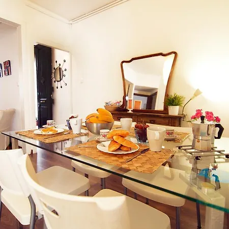 Casa Tortilla Sagrada Familia Барселона
