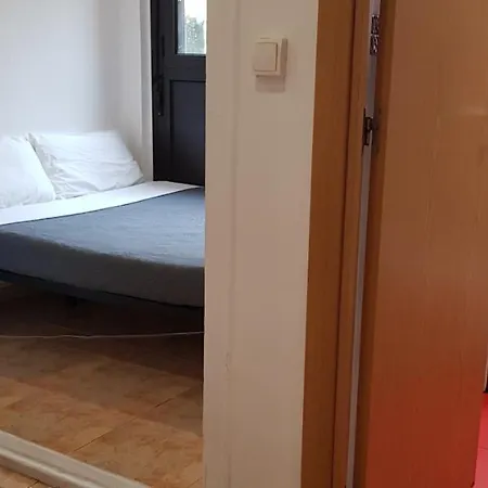 294 Vendégház 2*