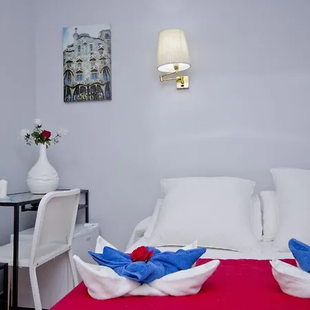 Barcelona City Rooms Pensionat 2*