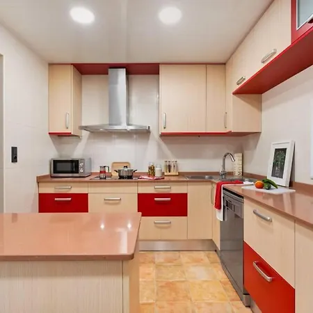 De Gracia 2 Bedroom Cozy *