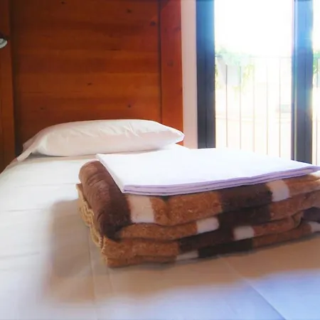 Hostal To Go *