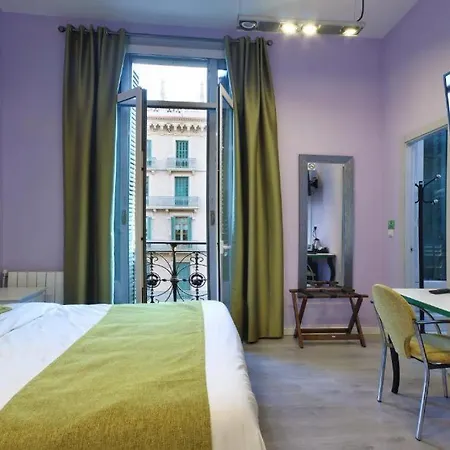Ginebra Hotel *