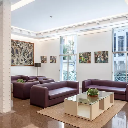 Ξενοδοχείο Gaudi 3*
