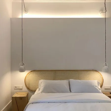 Hotel The Mo House 2*
