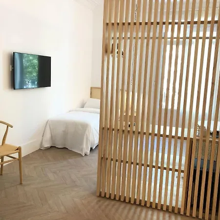 The Mo House Hotel
