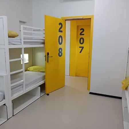 Hostel Alberg Barcelona Xanascat *