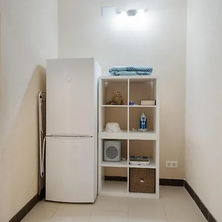 U-nique Pasteur Apartment