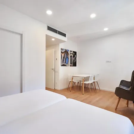 Apartahotel Augusta Barcelona
