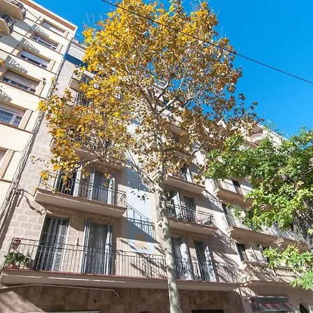 Fridaysflats, Sagrado Silencio - 3 Bdr Right By Sagrada Familia Apartamento Barcelona