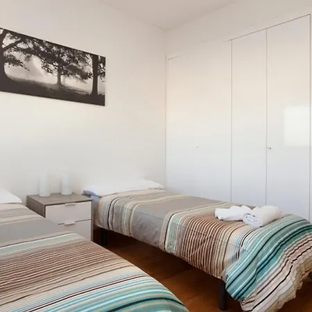 Ab Olympic Village Beach * Barcellona