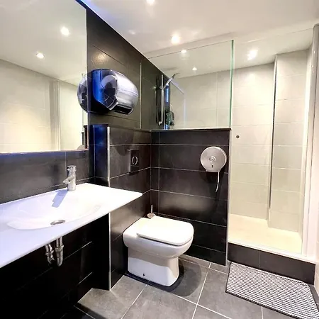 Apolo 2* Barcelona