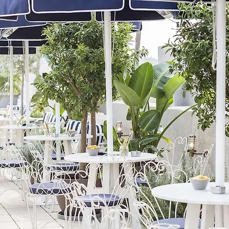 Midmost By Majestic Group Otel Barselona