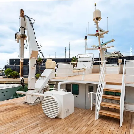 Hotel en barco Luxury Boat Sant Adrià de Besòs