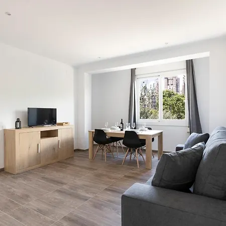 Ab Sagrada Familia Views Apartment *