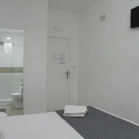 Hostel Easy Sants By Bossh! (adults Only) Barcelona
