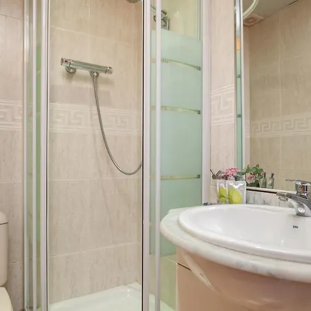 Apartment Flateli Paris Barcelona