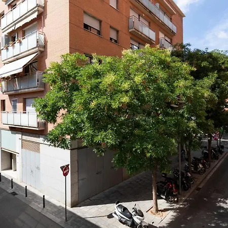 Ab Placa De Sants * Barcelona