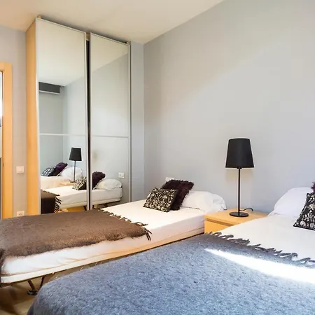 - Gracia Pool Center Appartement Barcelone