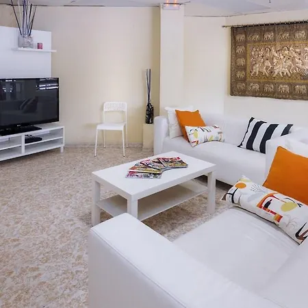 Sans Guest house 2*