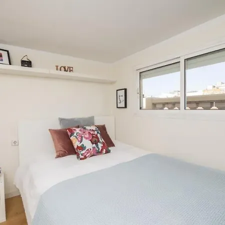 Attic 468 Sagrada Familia Apartment