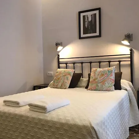 Guest house Casa Consell Bailen,