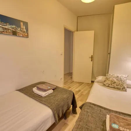 Higuests - Poblesec Appartement