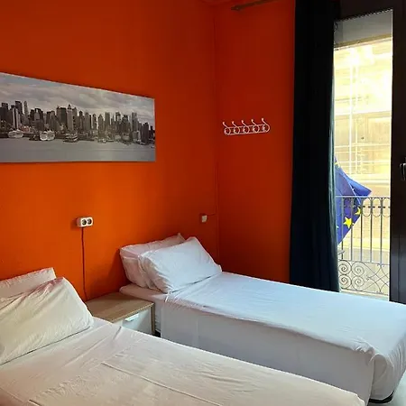 بيت ضيافة بنسيون أروسا برشلونة