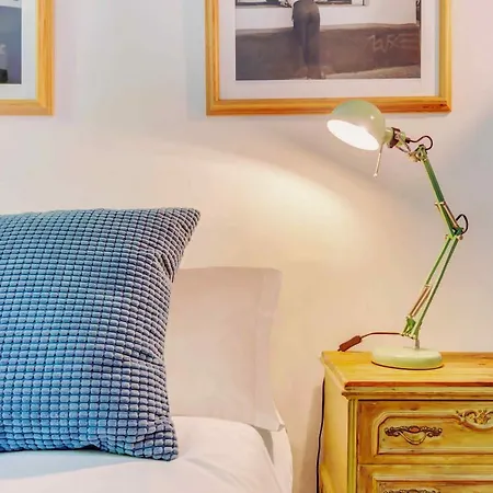 Factory Suites Barcelona Hostel *