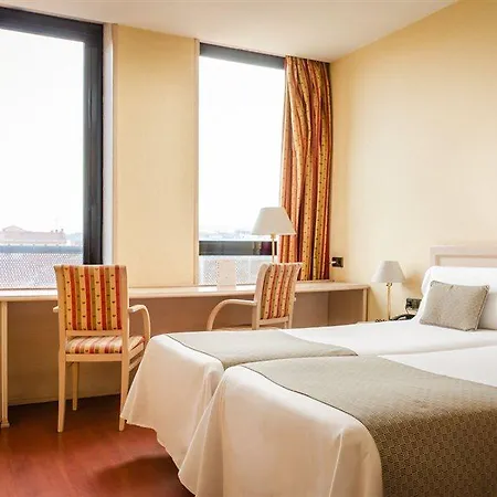 Hotel Sunotel Aston 3*