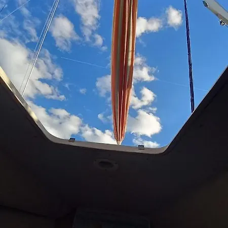 Barco El Viento Botel