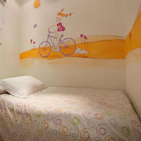 Rentbcn Gracia Jardinets Apartment