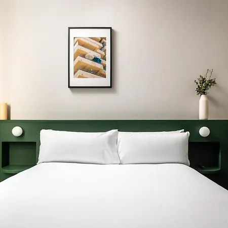 Hotell Bypillow Mothern 3*