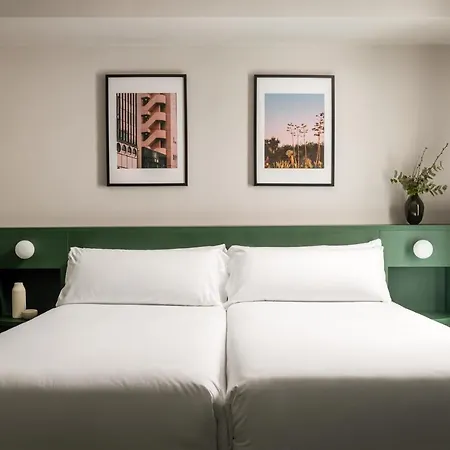Bypillow Mothern Hotell 3*