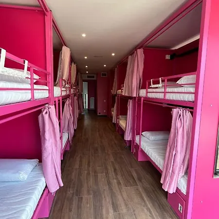 Hostelle - Women Only Ostello *