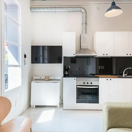 Cozy With Sunny Terrace In The Heart Of Gracia Apartment Barcelona