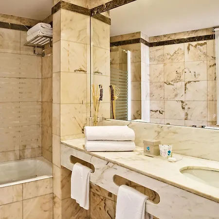 Grupotel Gravina