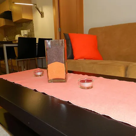 Hotel Travessera 2*