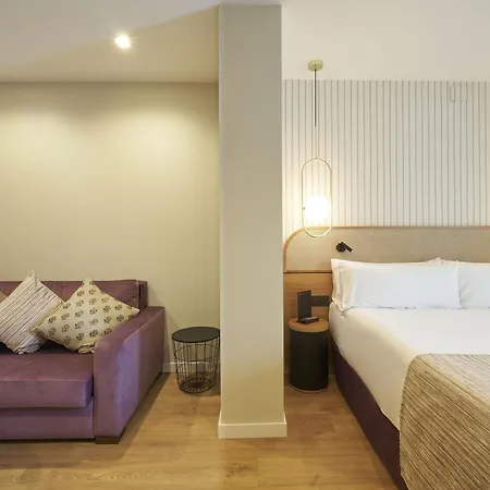 מלון Catalonia Diagonal Centro 4*
