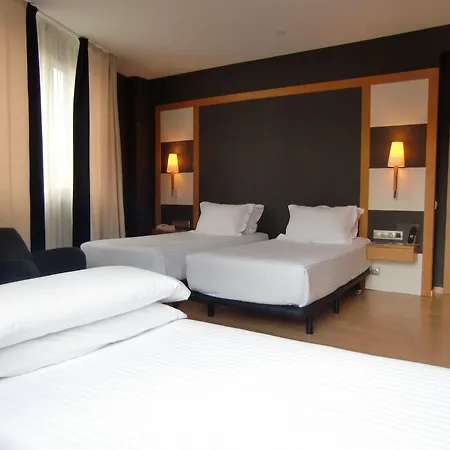 Hotel Universal 4*