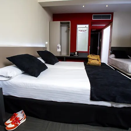 Hotel Leonardo Boutique Sagrada Familia 3*