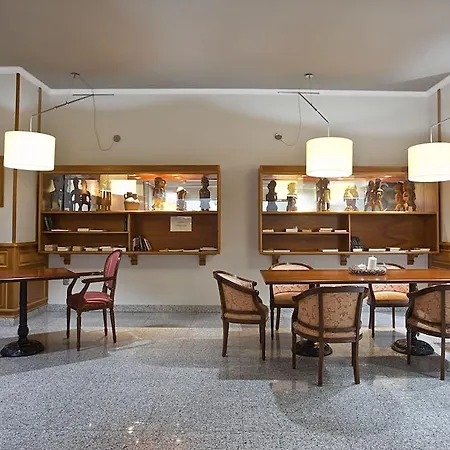 Ilunion Les Corts Spa Отель 4*
