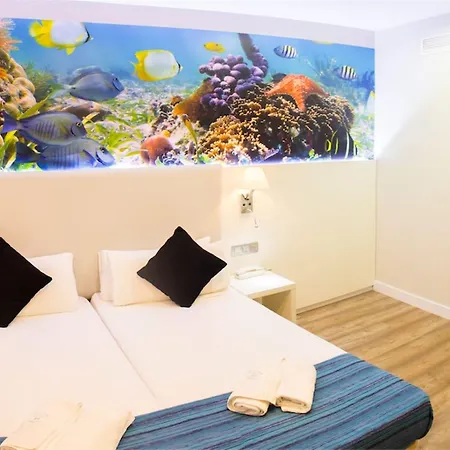Guest house Standbyme Ramblas 2*