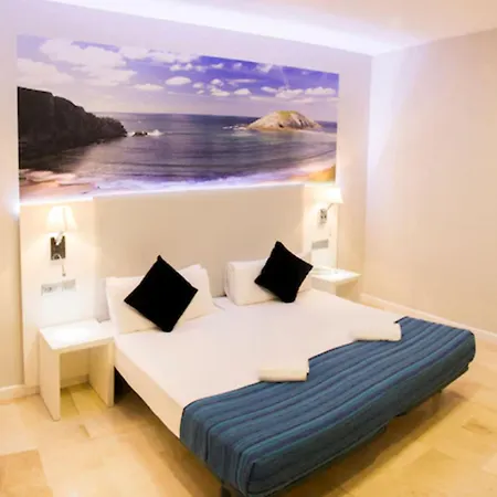 Guest house Standbyme Ramblas Barcelona