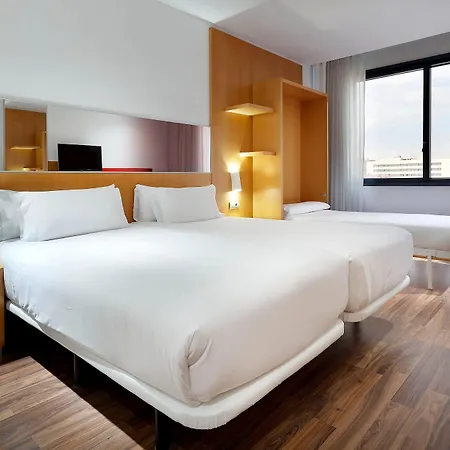 Sb Icaria 4*